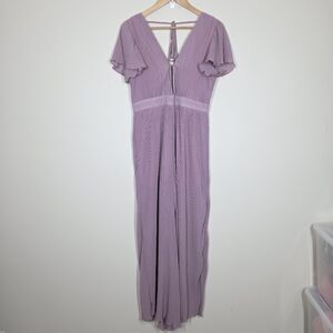 NWT The Clothing Company Dusty Violet Pleated Jumpsuit Deep V-Neck Bridesmaid Lg